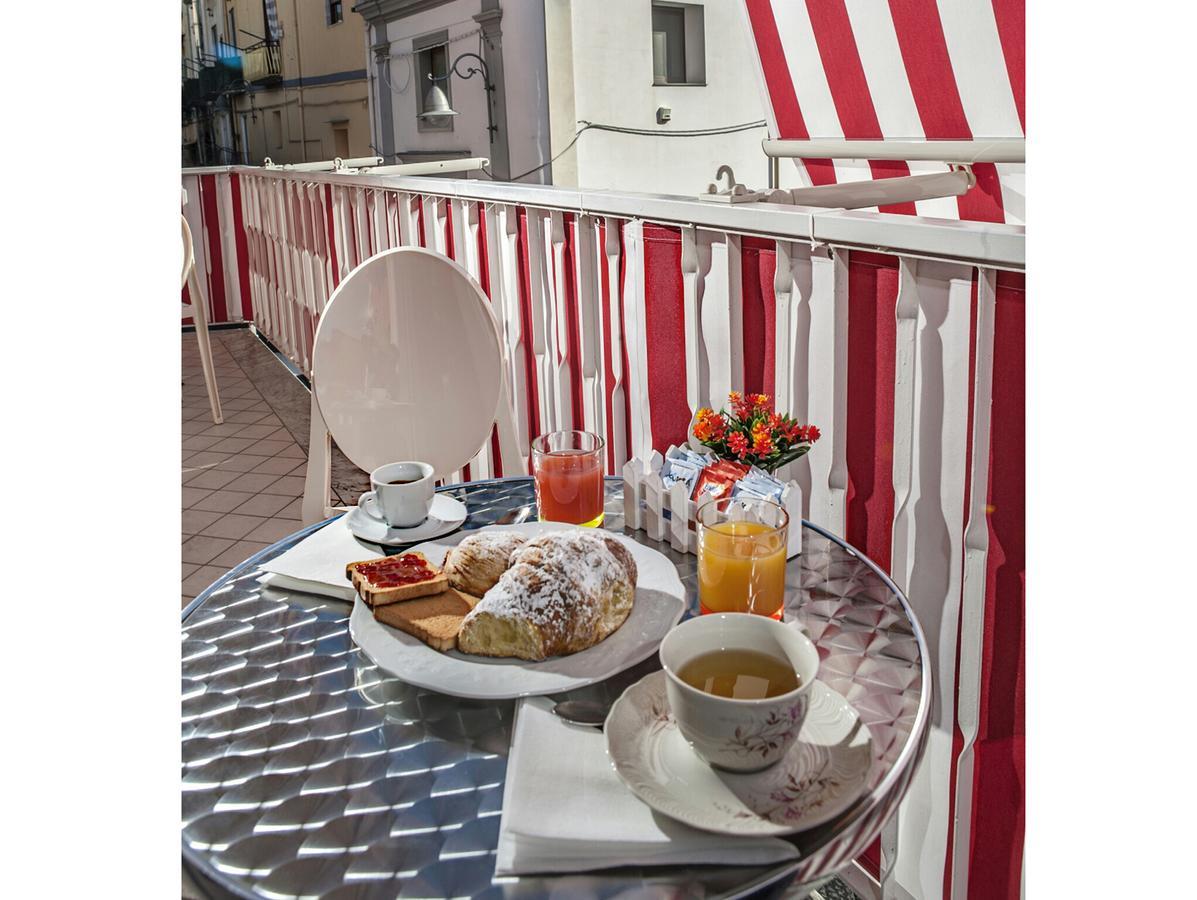Bed and Breakfast Enjoy Vida Casola di Napoli Zewnętrze zdjęcie